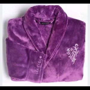 Younique robe.  Brand new.